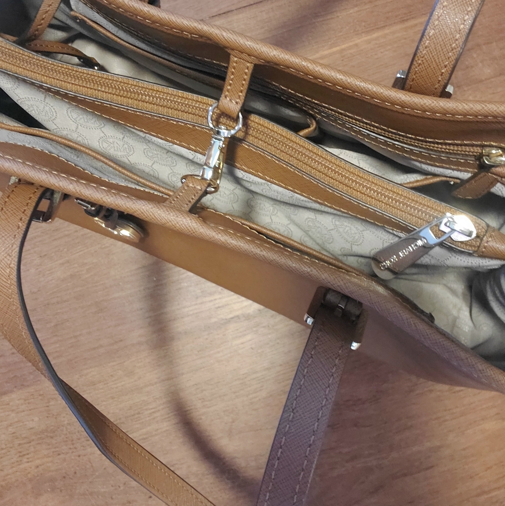 Michael Kors Purse - Picture 11 of 13